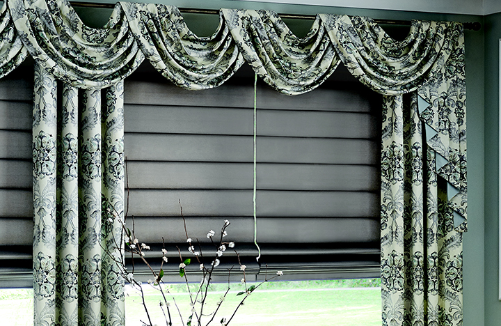 Drapes store with valance